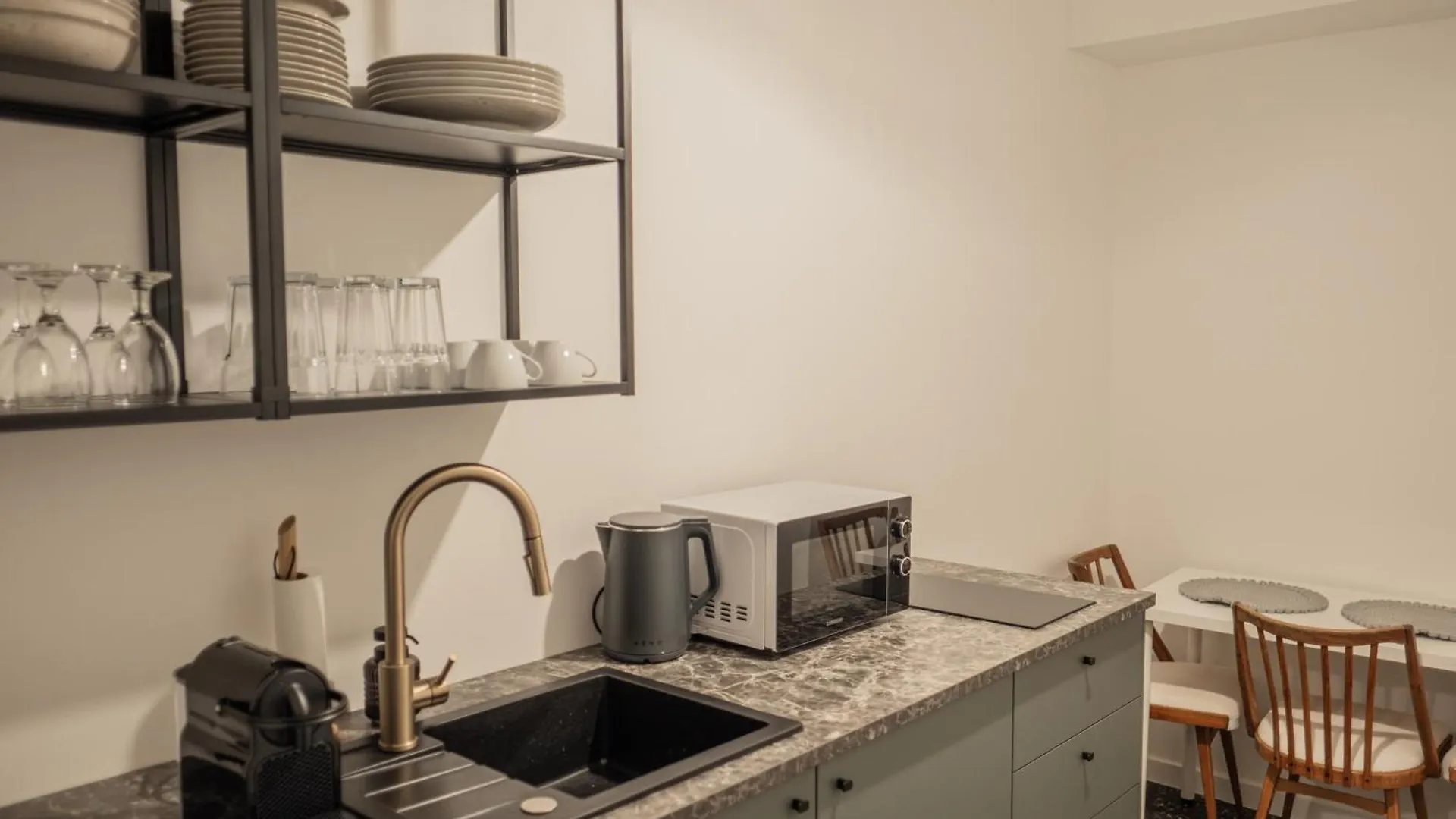 Apartman Ollies A Saunia S Voucherem Na Snidani Az Pro 6 Osob Ostrava 0*,